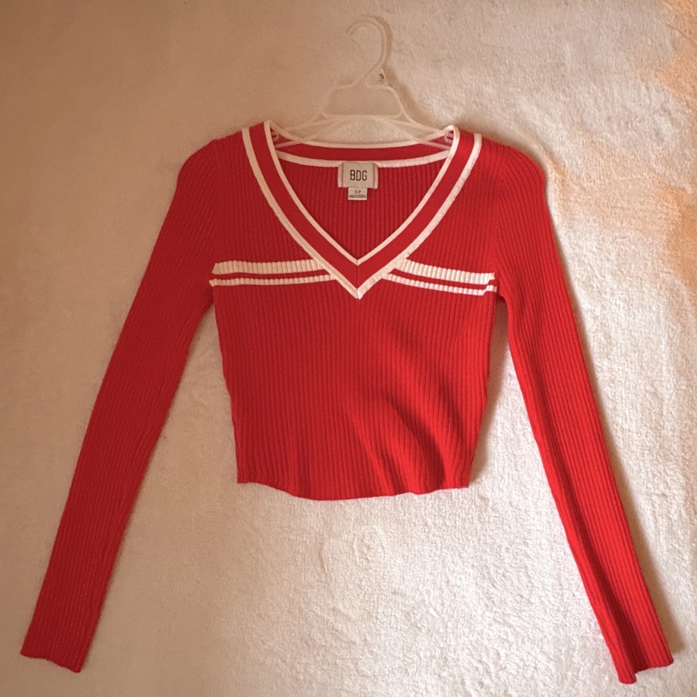 Fitted Long Sleeve V-Neck top from Urban Outfiters